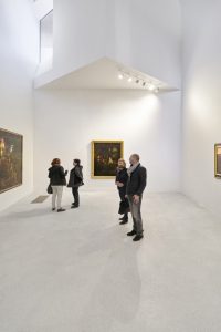 Point focal du musée, la Maison apporte de la lumière naturelle à la galerie et présente trois œuvres emblématiques des collections, de Théophile Schuler, Georges Rouault et Claude Monet.